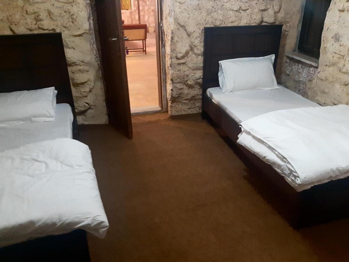 Guest House Attallah Vádi Músza Kültér fotó